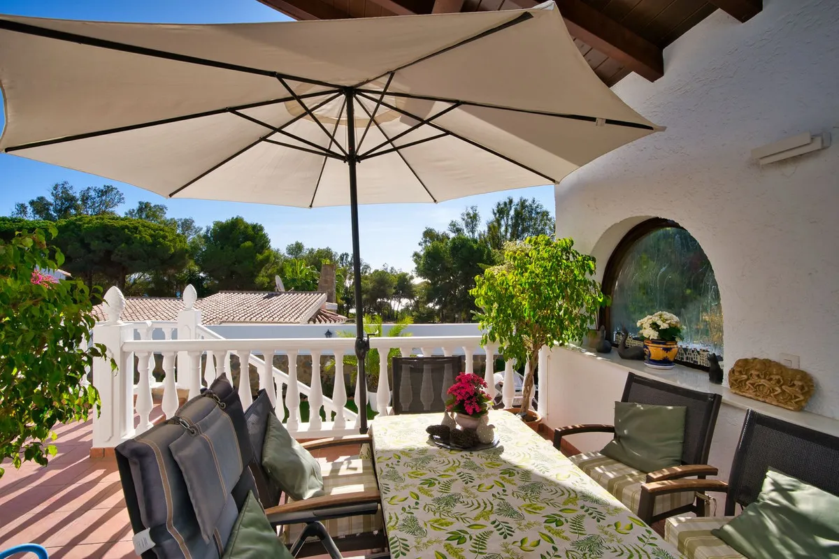 b95e7a25-b7a6-4190-bacf-dd5b0925d109