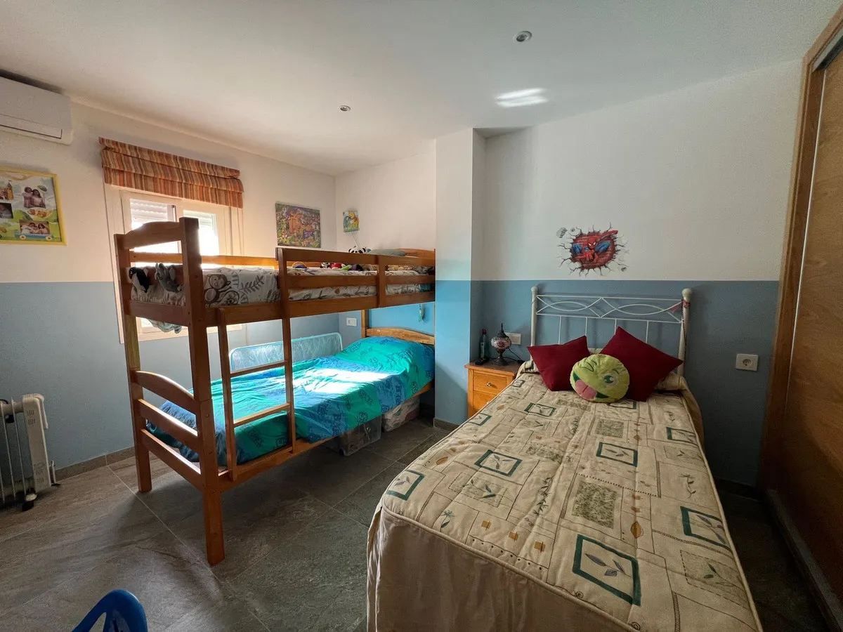 61d88c35-7018-481b-bb74-dfbeb9c4af1d