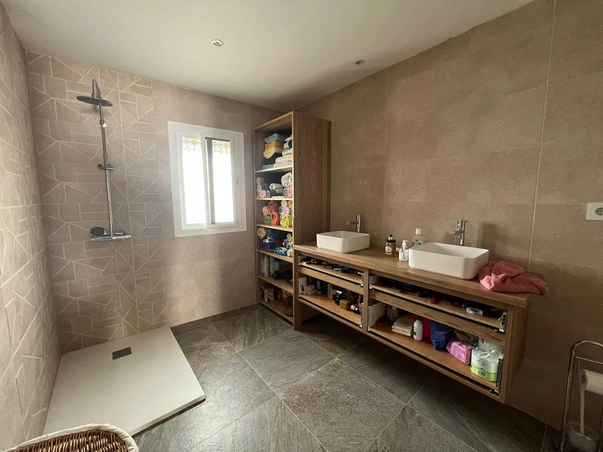 7d2466d8-53d6-4828-8750-6a3a9b55389a