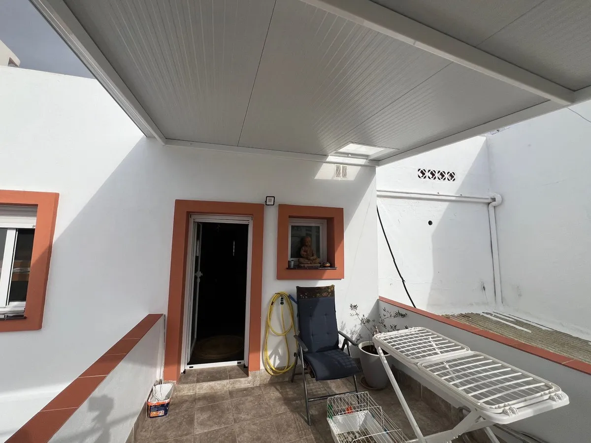 834b16f2-5035-46d5-a979-76fa8813b251