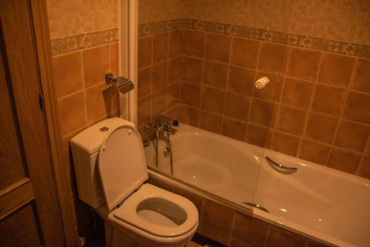 aac624b9-f672-4114-84d9-0d9f37ef5ff9