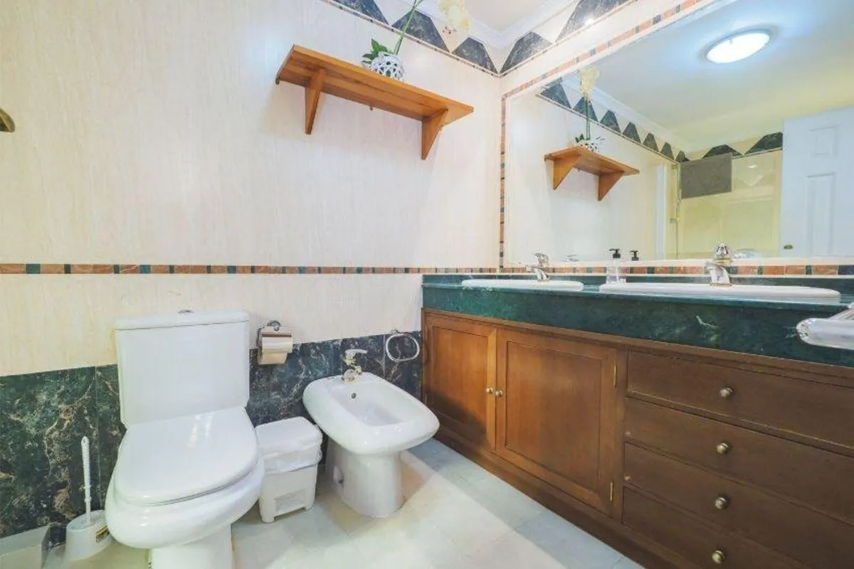 09097b63-7c48-41fe-b584-699a65f4d3de