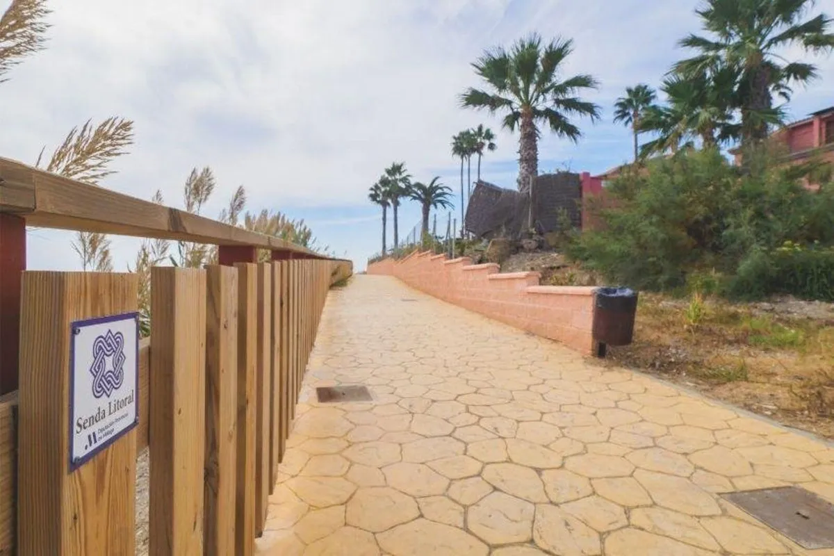 6a6540eb-5454-4d28-a2d4-ff821b4665d4