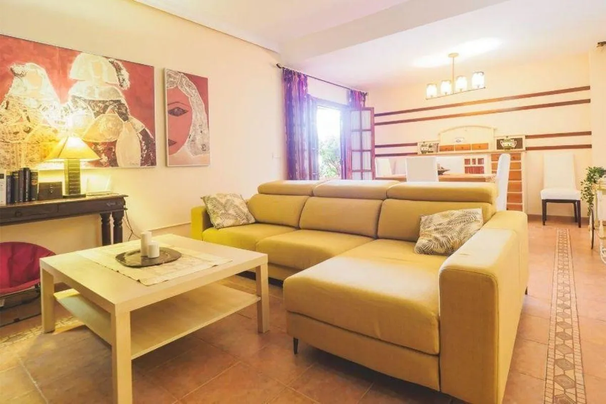 b0433f42-c0a0-4a09-9f54-5f32c99fa4c7