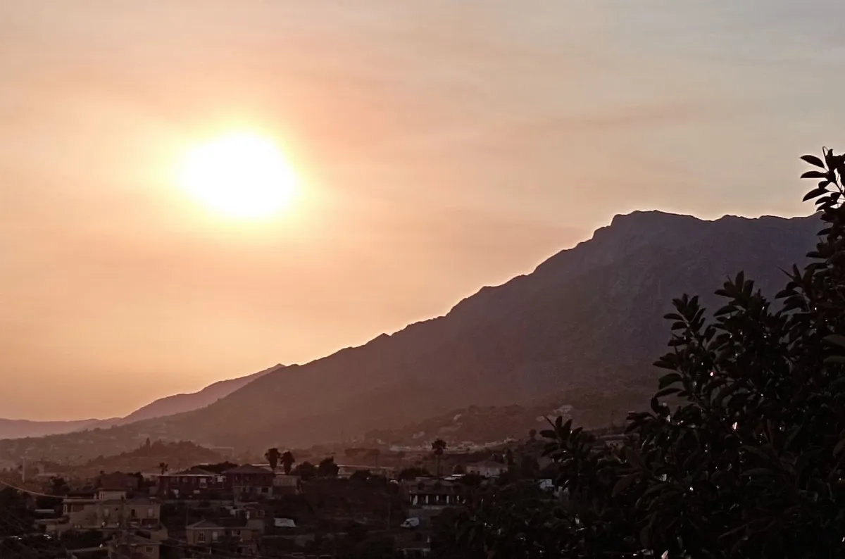 c436995e-f493-4ec9-a25e-7944ef6ebbf7