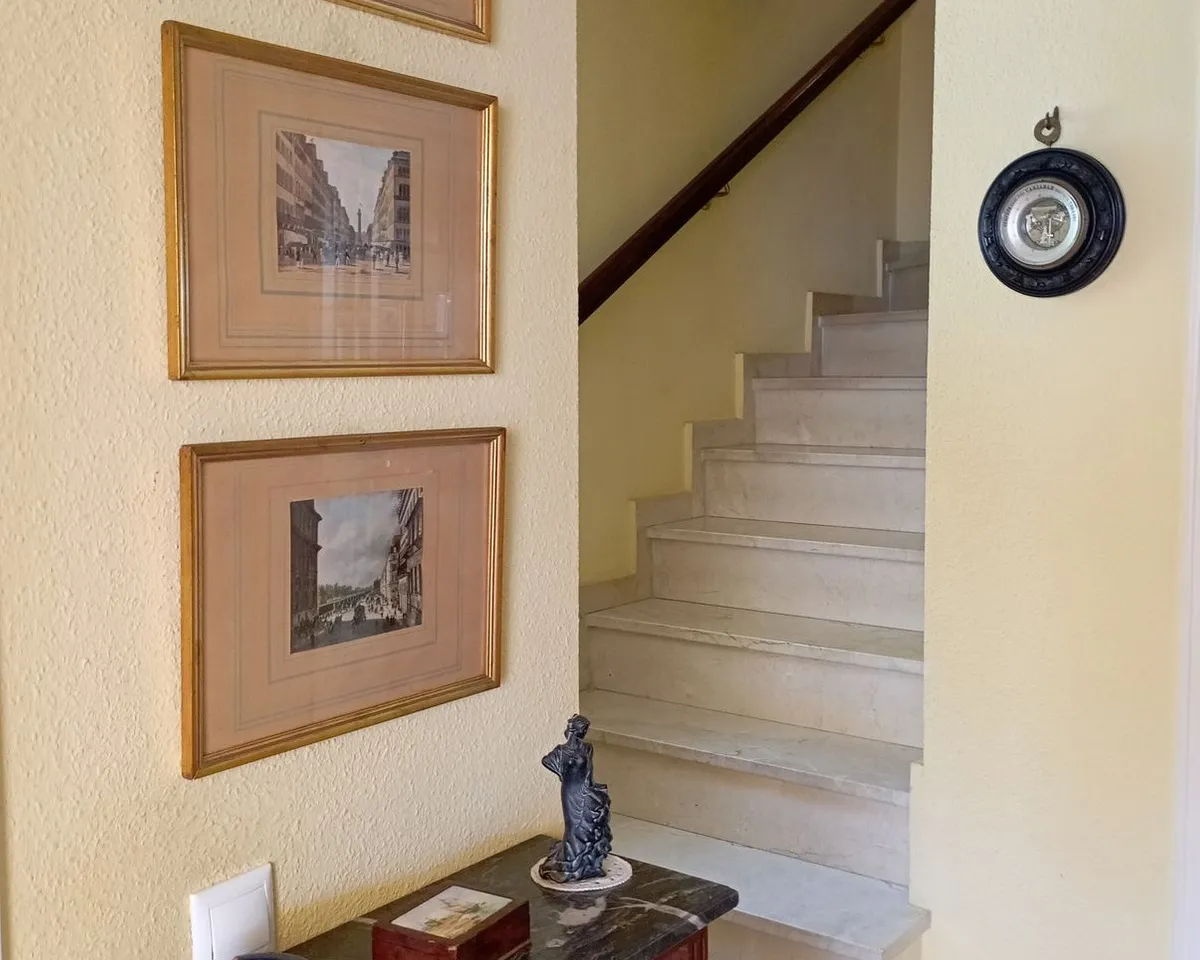 c57d327c-69d7-407a-b001-f5051060e1ec