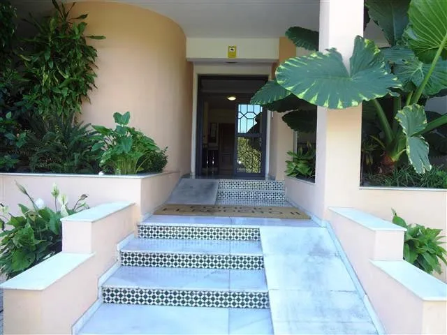 1d773c40-baa2-4731-9abd-8060de8fc5f2