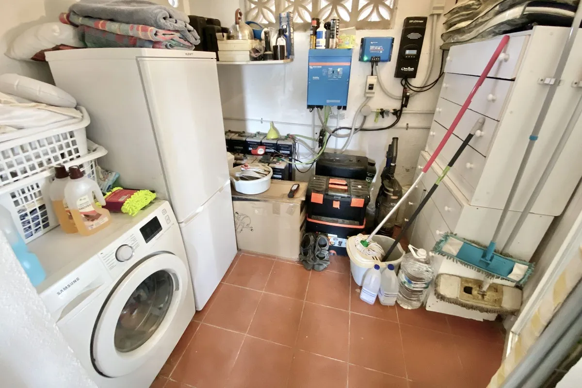 dc36e1b1-f76f-419f-8f54-0f19e48aa467