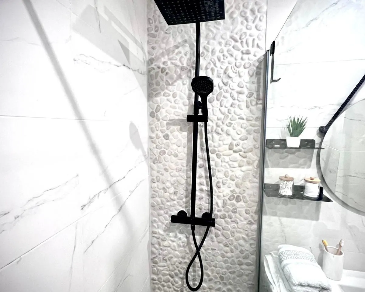 ca447d0d-9358-4df6-9836-7c34d5d4f1af