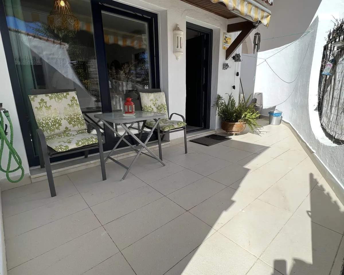 8a1f963c-c200-4001-ac4f-78b410d0b633