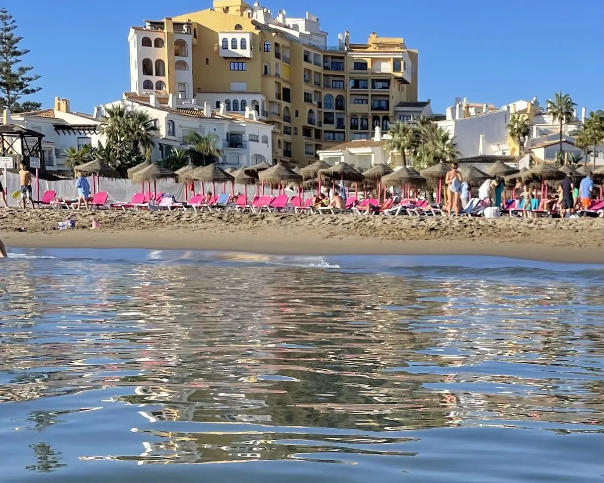 9835b33c-824c-4829-abec-e5f754005d72