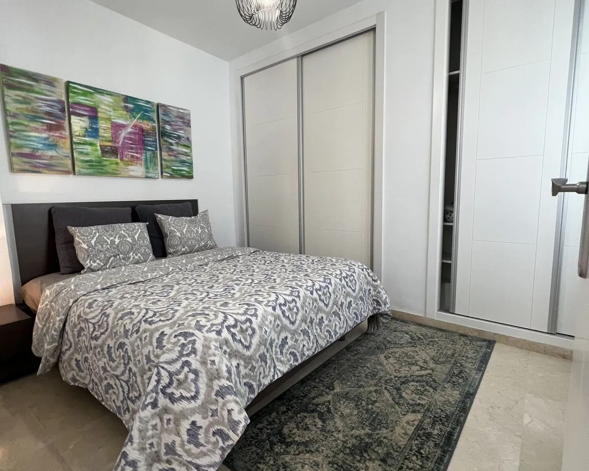 bfb0d902-4246-4862-9a55-e66cce06cc27