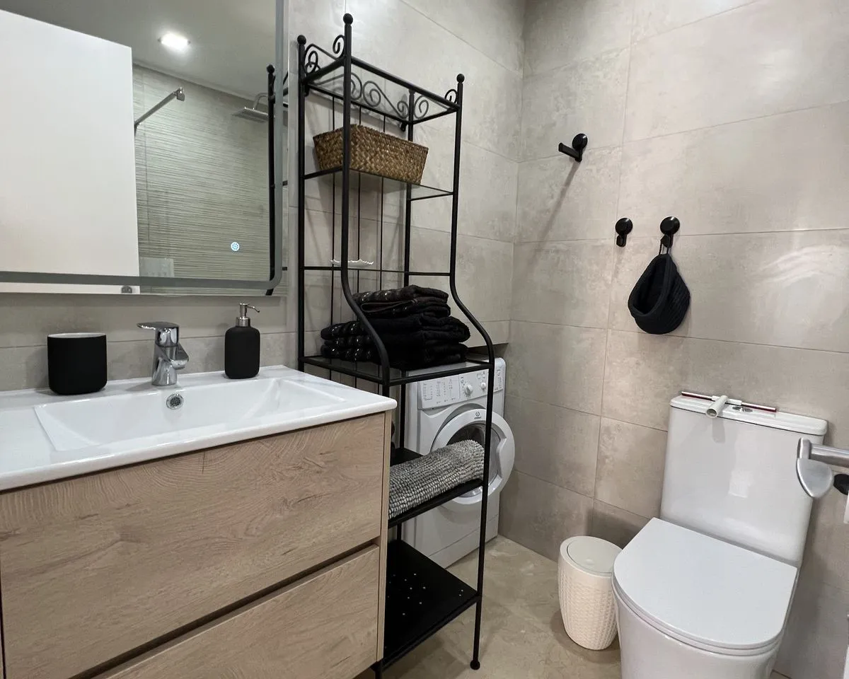 ccb76307-afd2-4f27-b340-6d0ce284c5cb