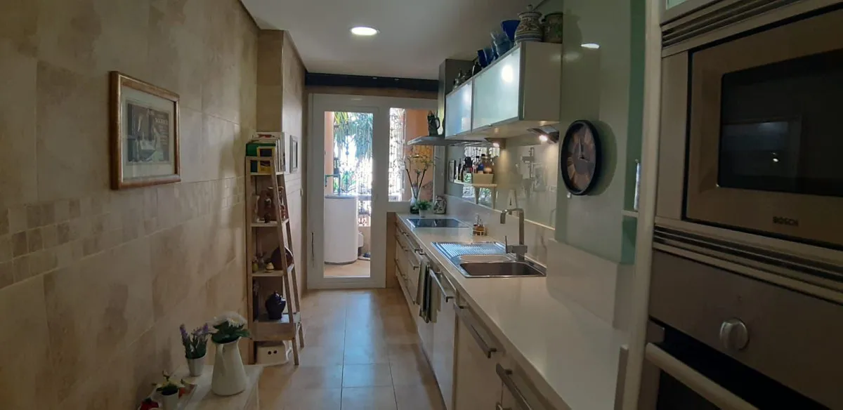 2019bf42-b0af-4d75-9849-da3247da318e