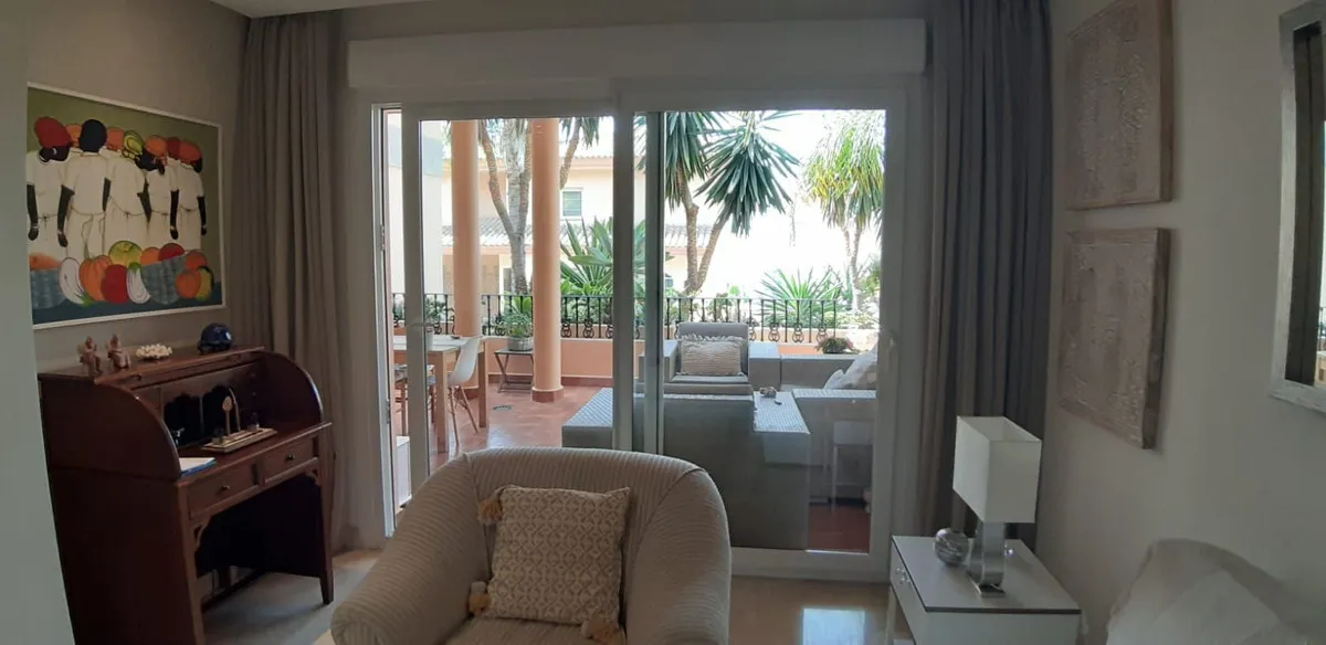 2cce0257-f5f5-4b72-9fa1-69728e0de3de