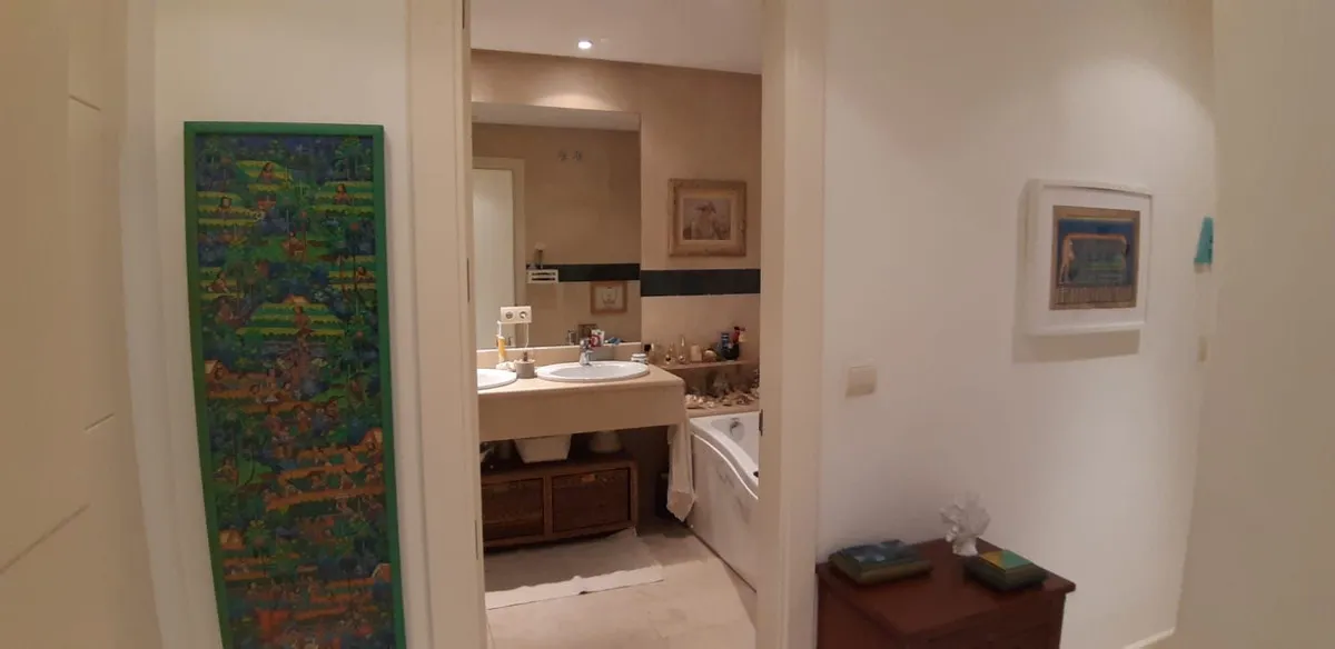 f56aab10-55da-40b6-acaa-86a4c276267b