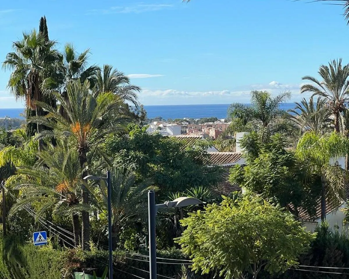 1d03c432-015a-4e9b-a456-97e10603ab50