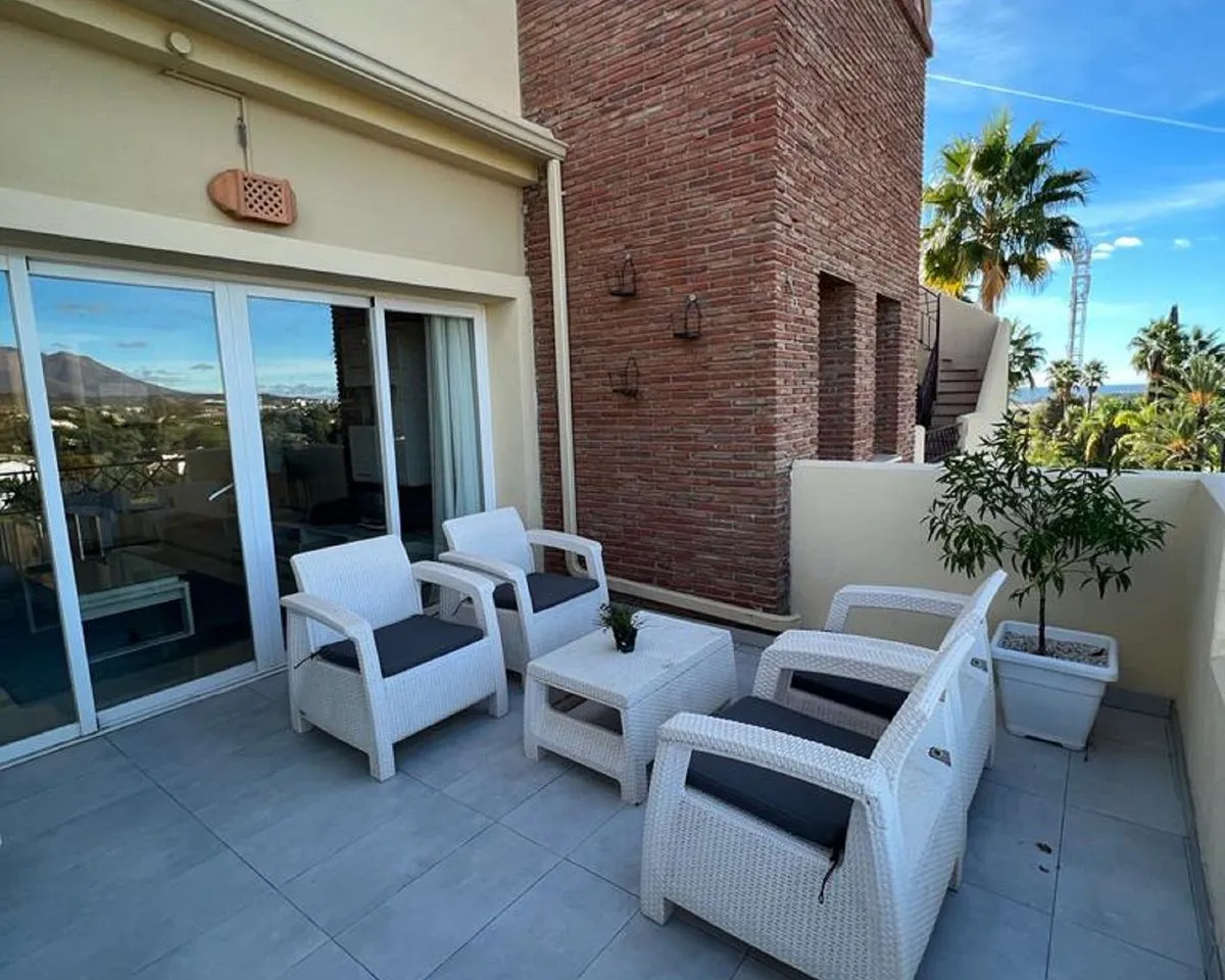 a42e6642-e8e4-4ca2-8bbd-f22afd950c00