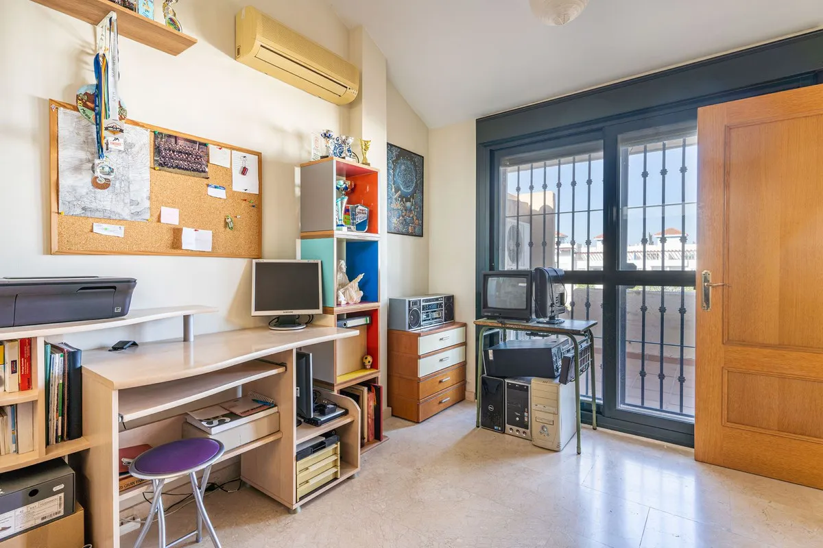 60e5a164-584b-4185-bcc1-7a59cf418787