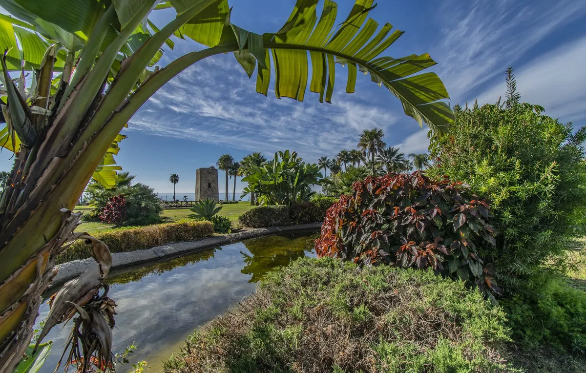 ffbf8478-401c-46c6-b139-2bbe006080d3