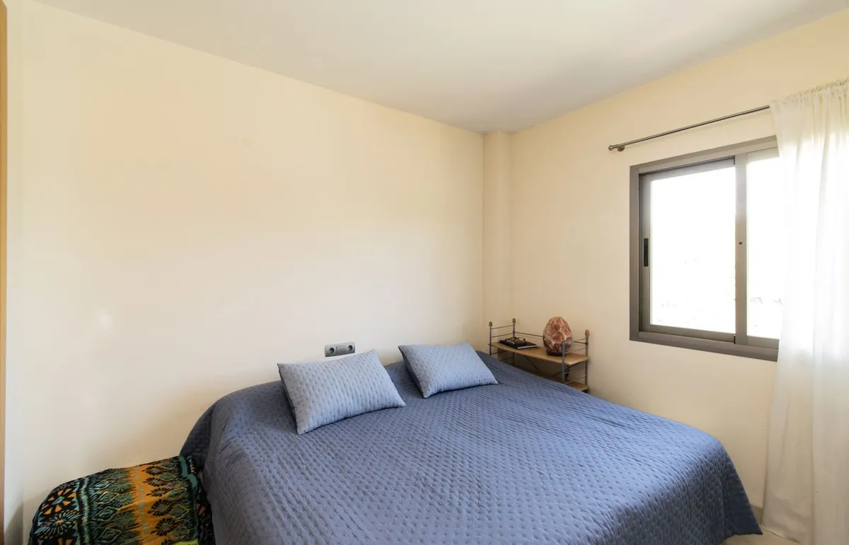 50964c81-cf34-47d5-a988-4765a73d95e8