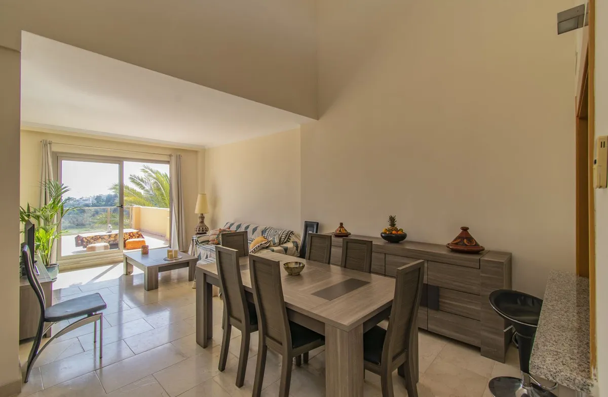 a8eb382e-502a-4b0c-a6e2-cfd07afe3d43