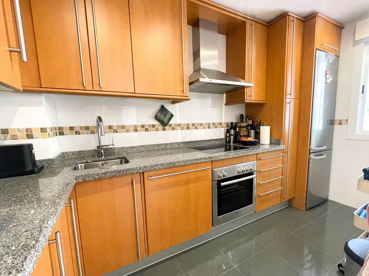 804a5439-9301-41aa-89da-fe833a5576d7