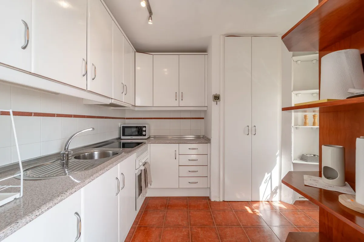 2d9cafe2-f05f-4681-9c89-c50f5202a4b4