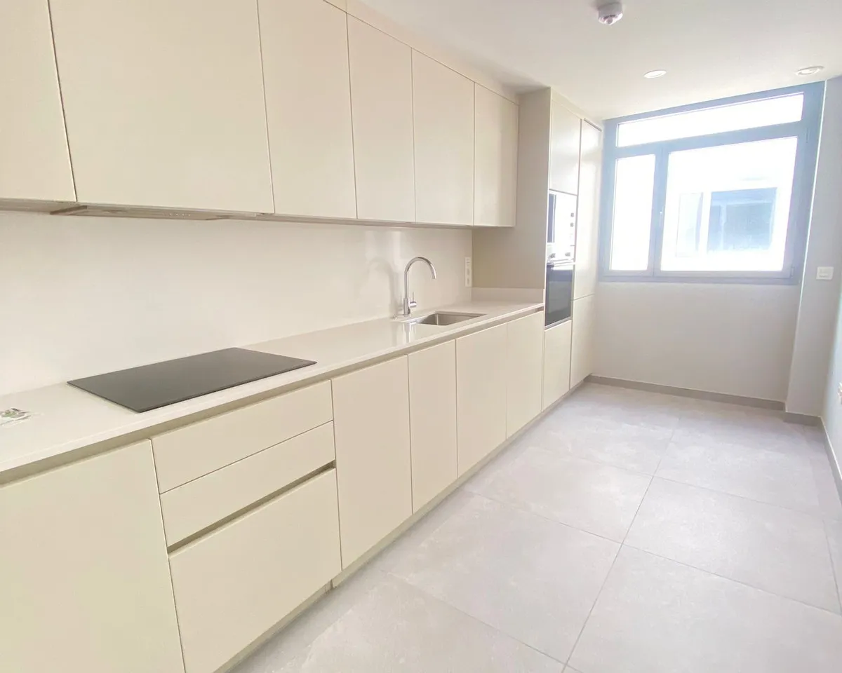 1b7e9a3f-39a1-429a-a05d-2ba4e162f1ce