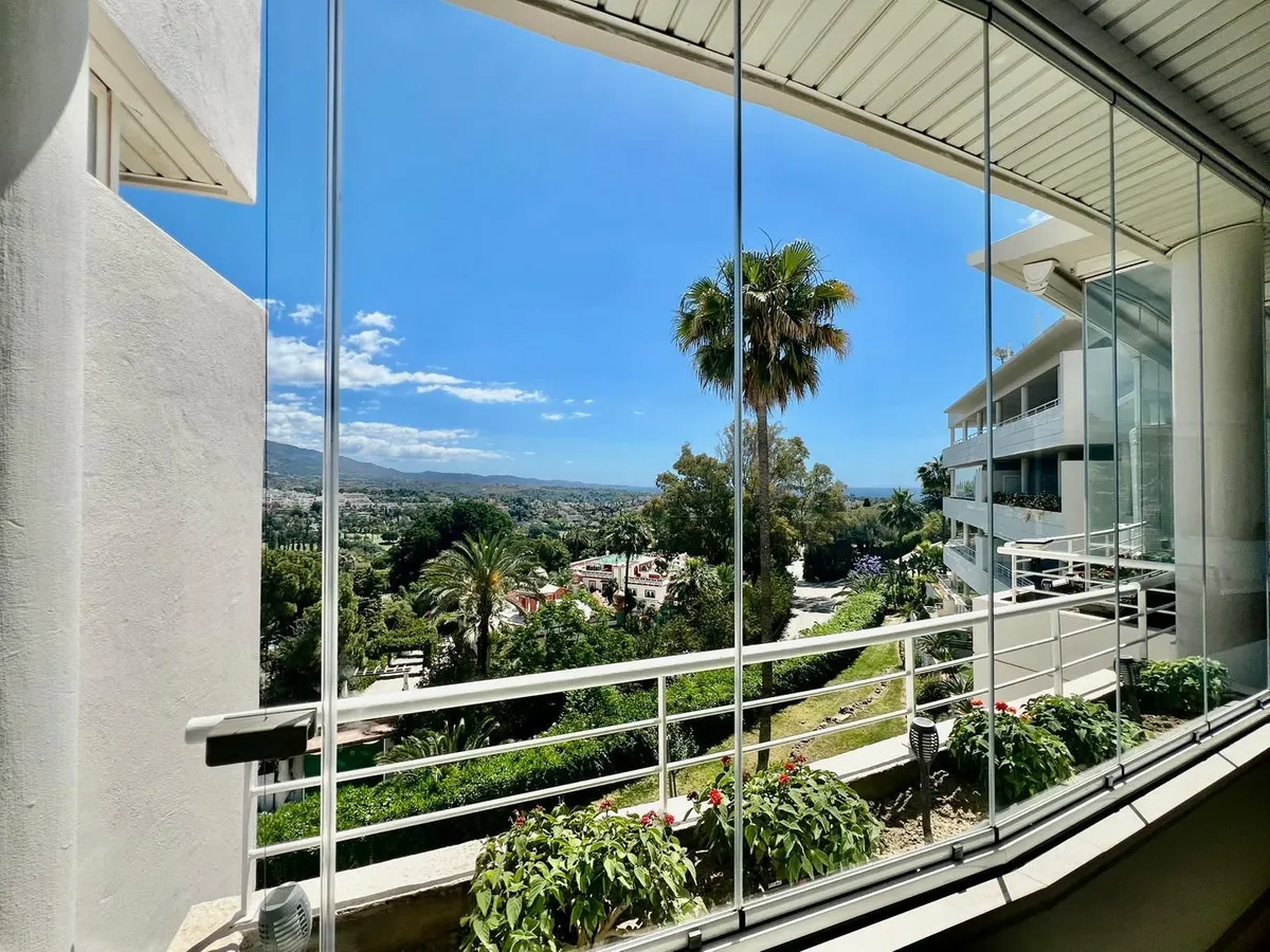 00cb7380-1735-4d8f-a390-bd1d0f687315