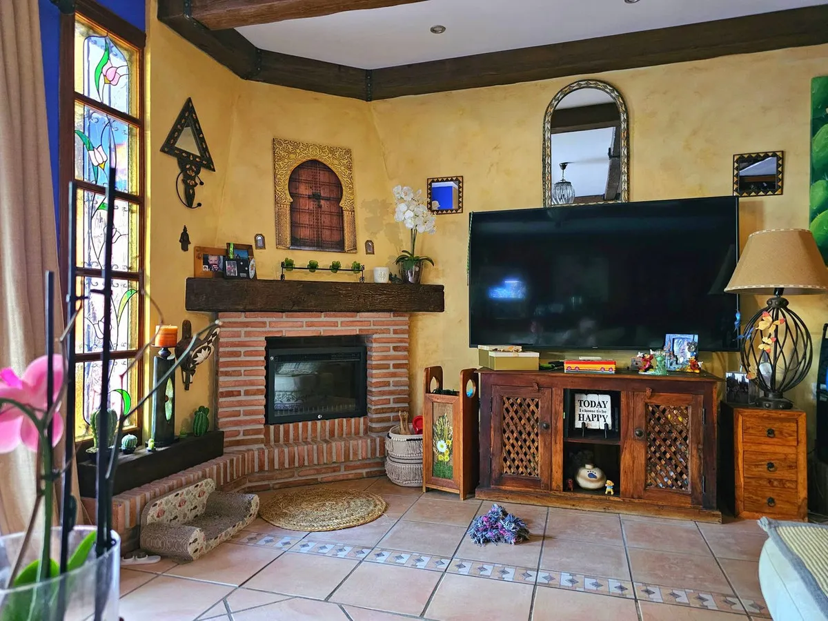 b9e44932-1d39-415d-a202-f84505d5f4d5