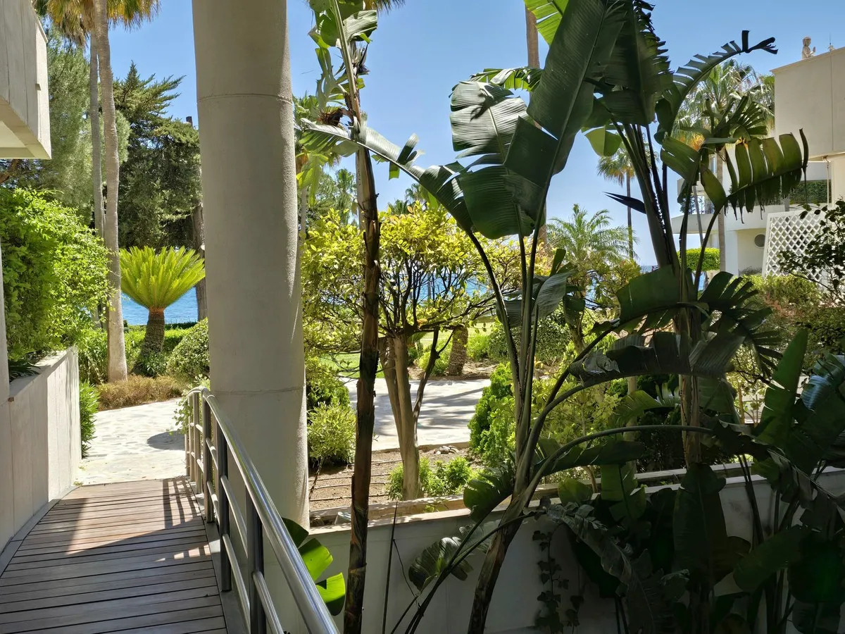 bfbc3074-b10f-499e-852e-6c42eb3732e3