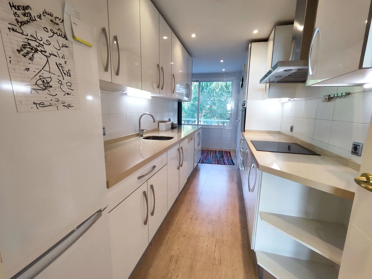 f8e1574d-3835-42be-8c5f-d64d35871cff