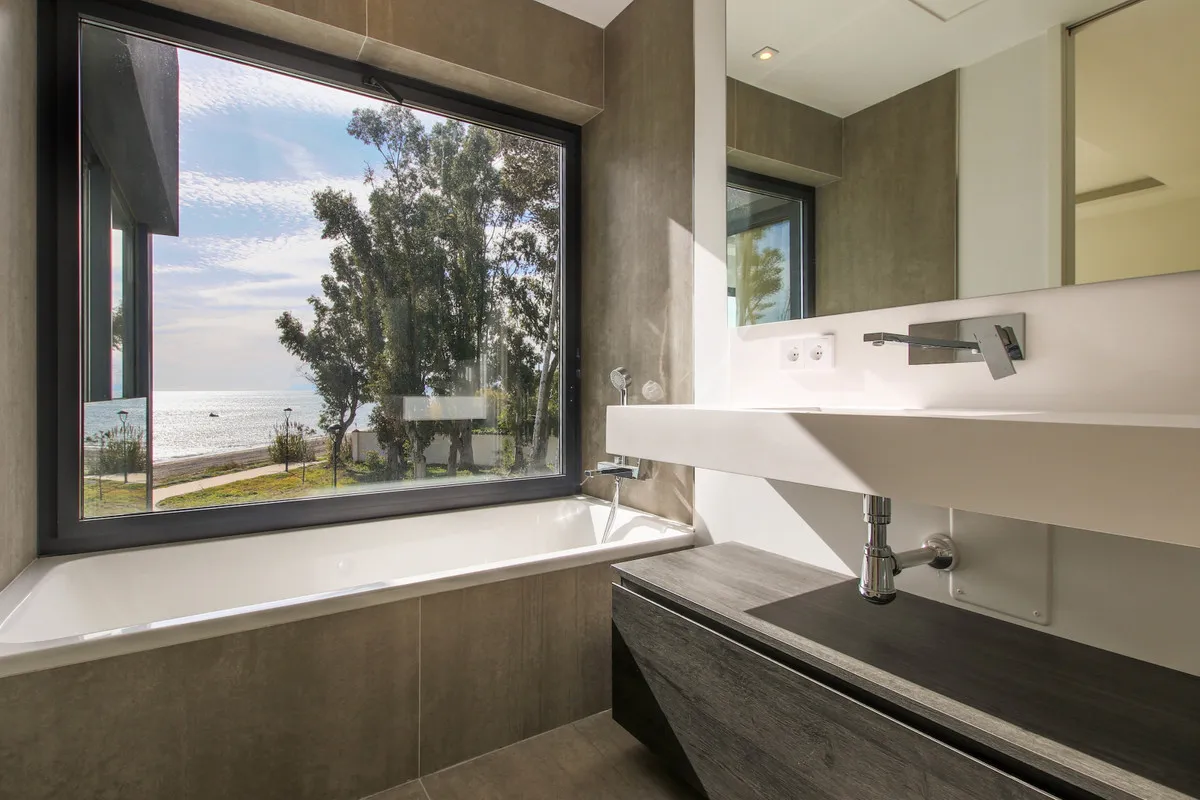 4424ca69-d6b5-4fd4-a9e8-ff6b001800b3