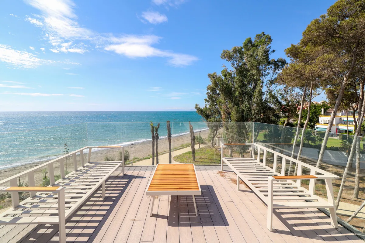 e12cc50f-aea7-49bf-b5e3-ab5a0bd4efc2