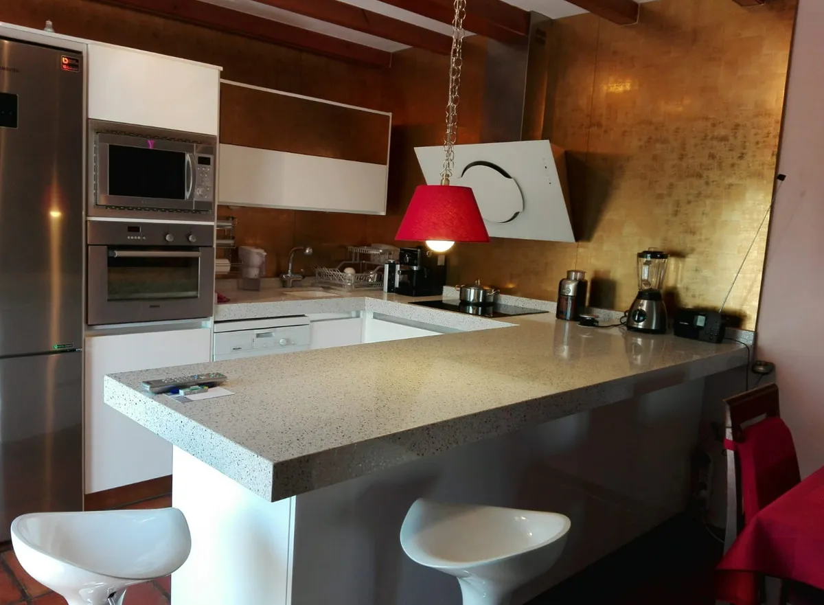 29af137d-6c6a-43d5-be36-c1d153a1604b