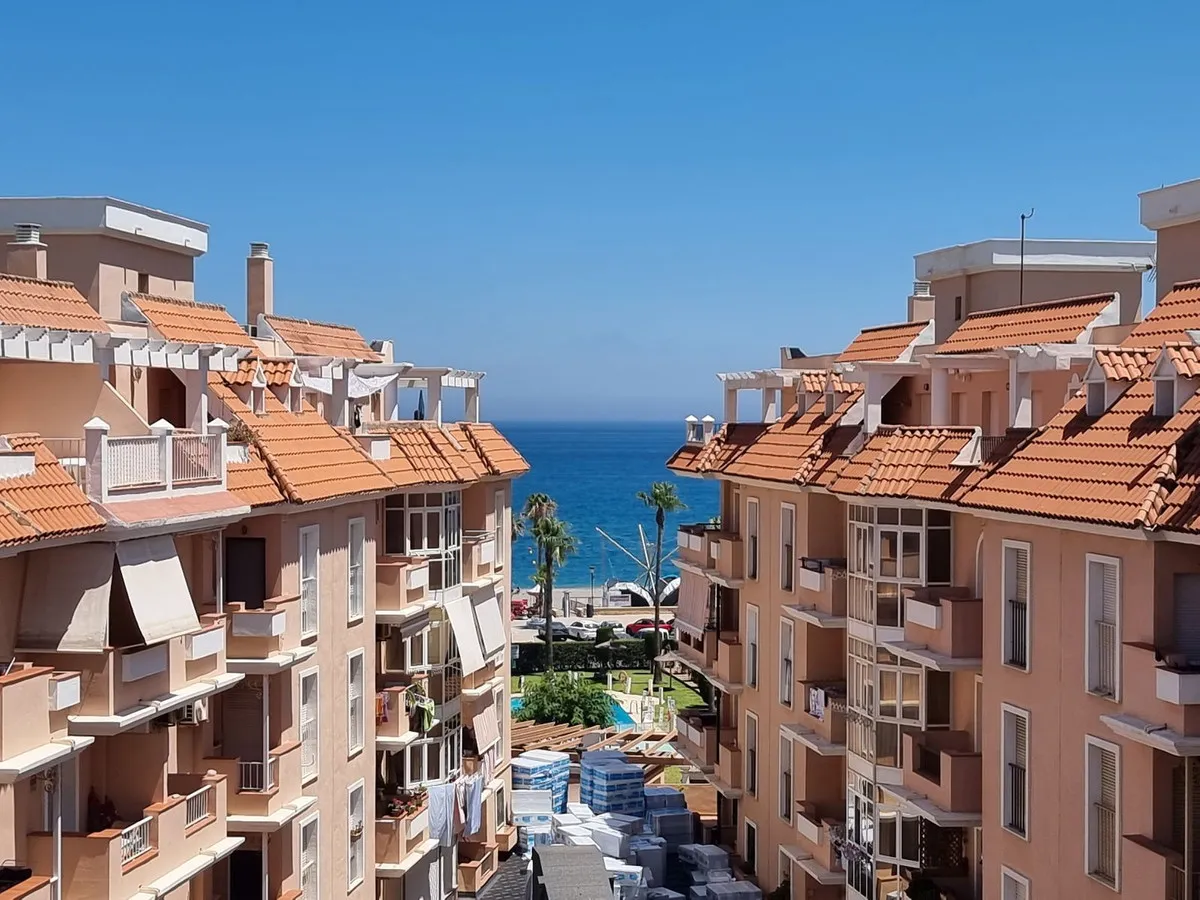 49a68b16-5127-45b2-92a9-cf01775ca84f