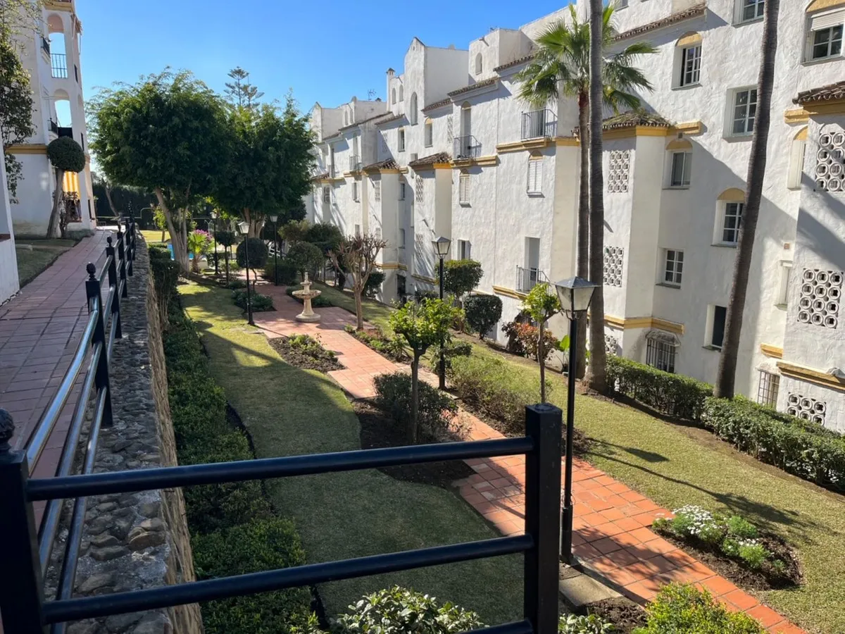 3e10a598-ade0-42e2-b32a-34f30aa3ca21