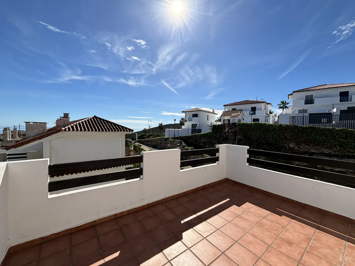 25bf6c77-2510-48b0-a97a-489b08bd5cea