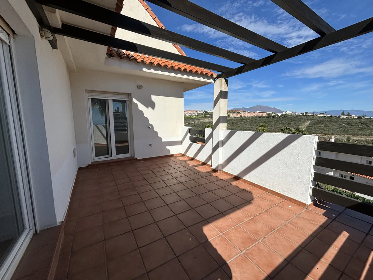 e72d01ca-4e6b-4483-98aa-a85f6a804475