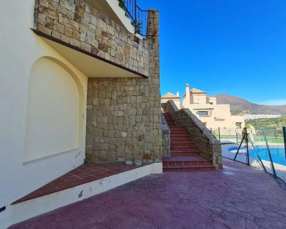 6c87f65b-9b86-4aed-ad88-77e2edb4dafa