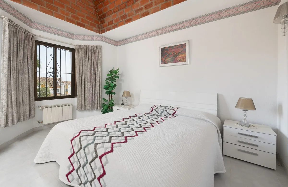 5c9ce9d5-ce44-4258-badb-cb3e6b9a5606