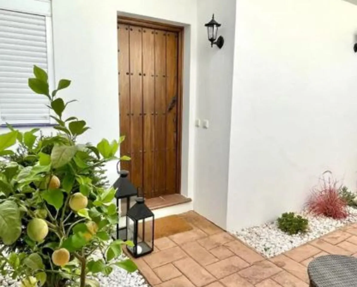 040298be-2543-44fc-a9c4-a793fb405549