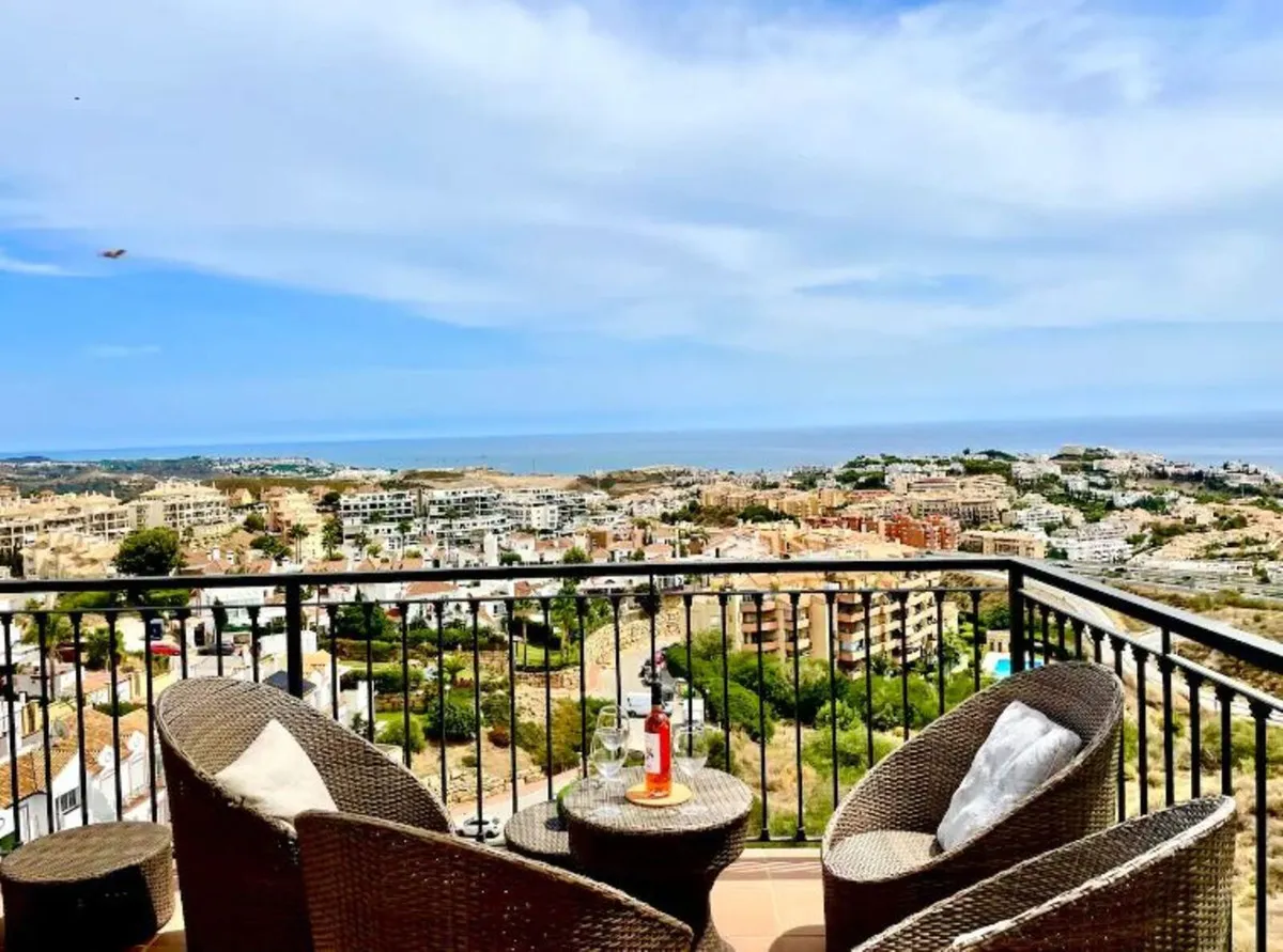 0a80c8c7-276c-4639-8a26-14679eb9c753