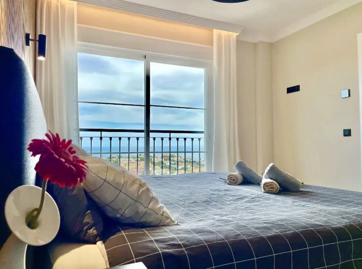 4586a1cb-b5c8-429c-98fe-e36841165f06