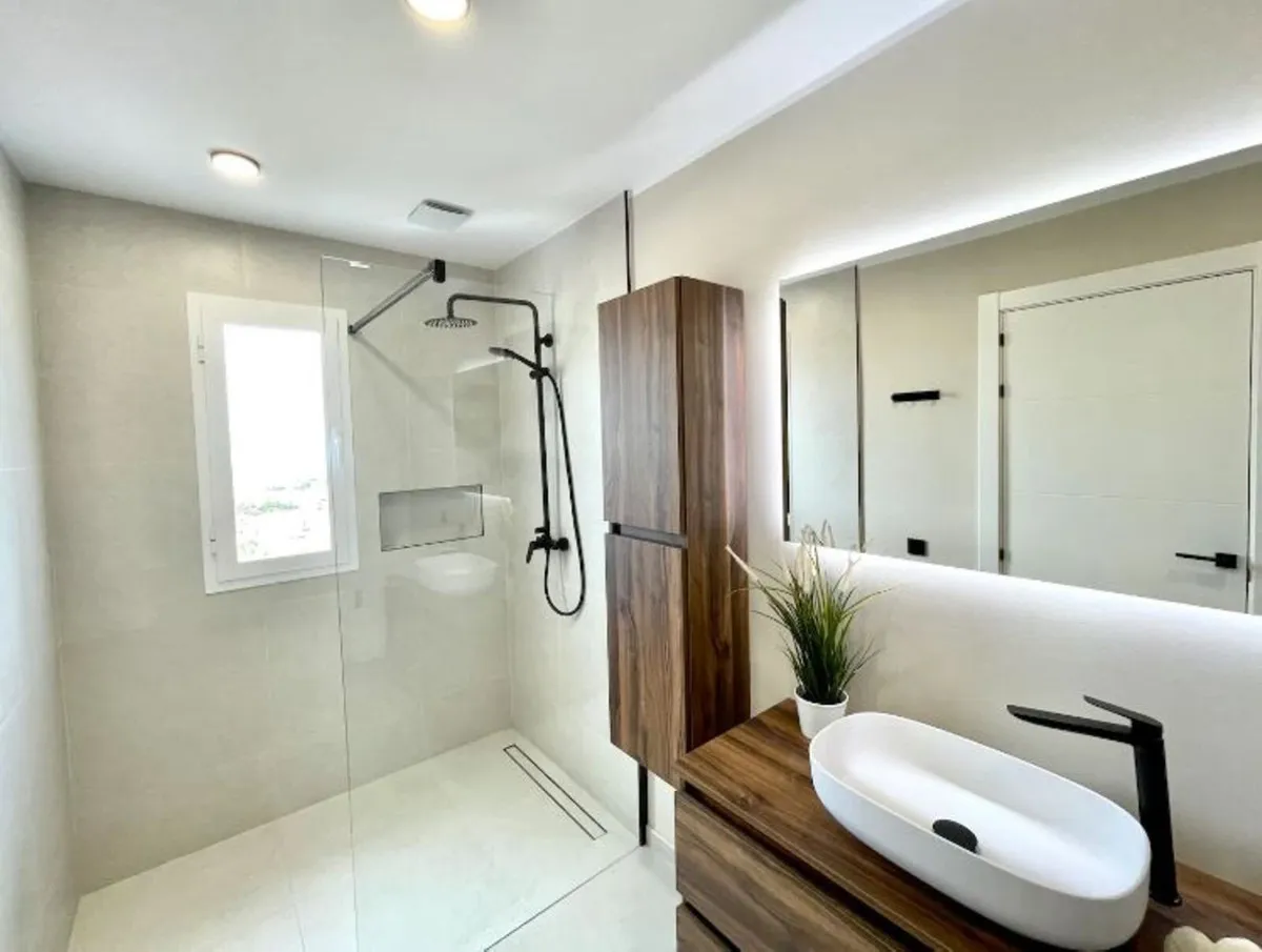 9575d125-e33a-4452-9e5a-db805d5d9f5d