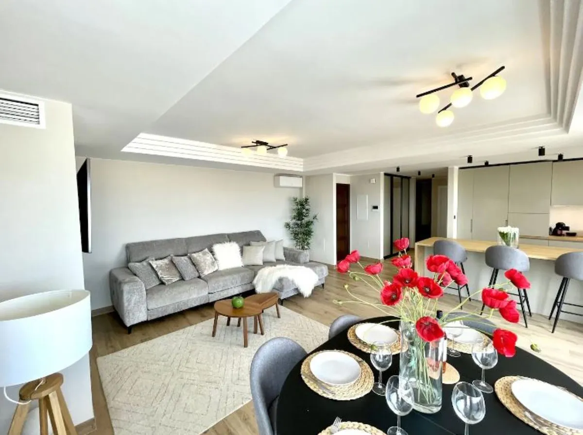 c4088726-ed83-494b-81ac-40092be6b75e