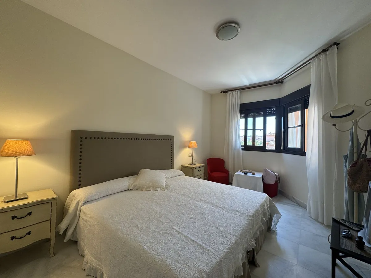 31ee5b84-8ab6-4226-bb68-bdaf6a911d16