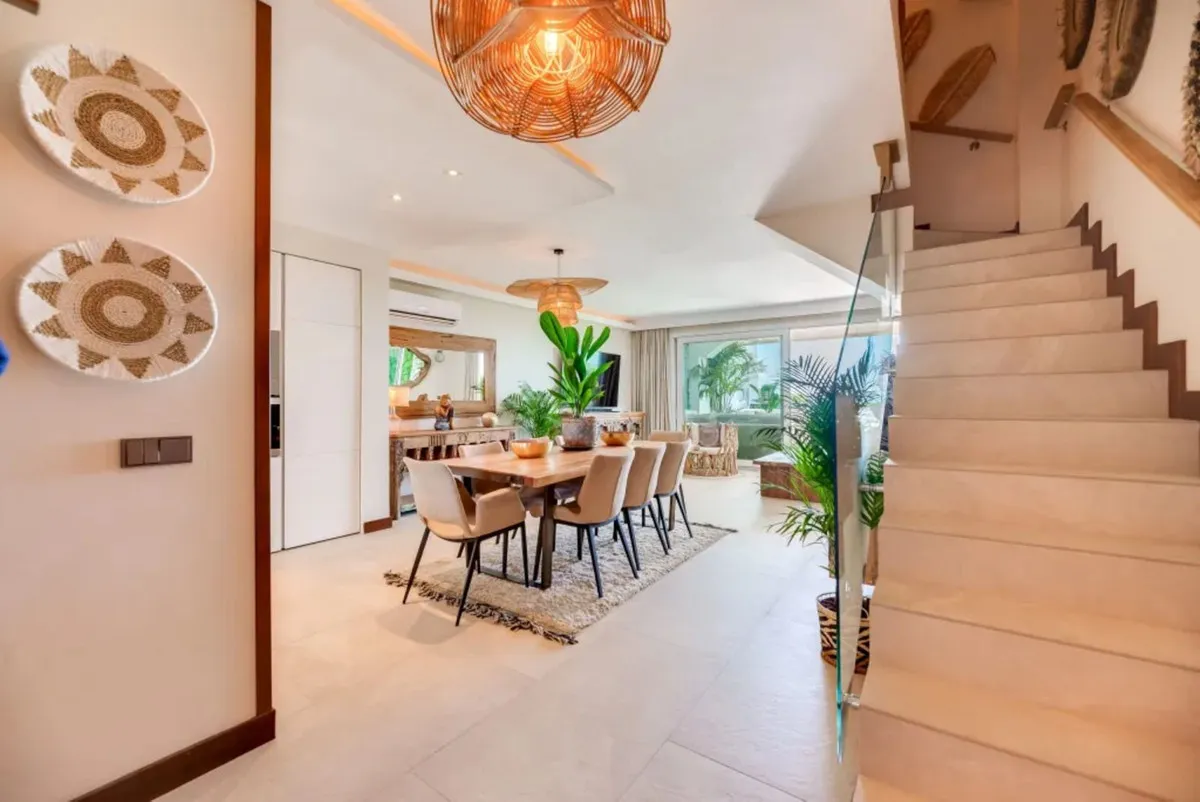 22154cc2-3a13-4430-ae67-db9ee9b49ae0