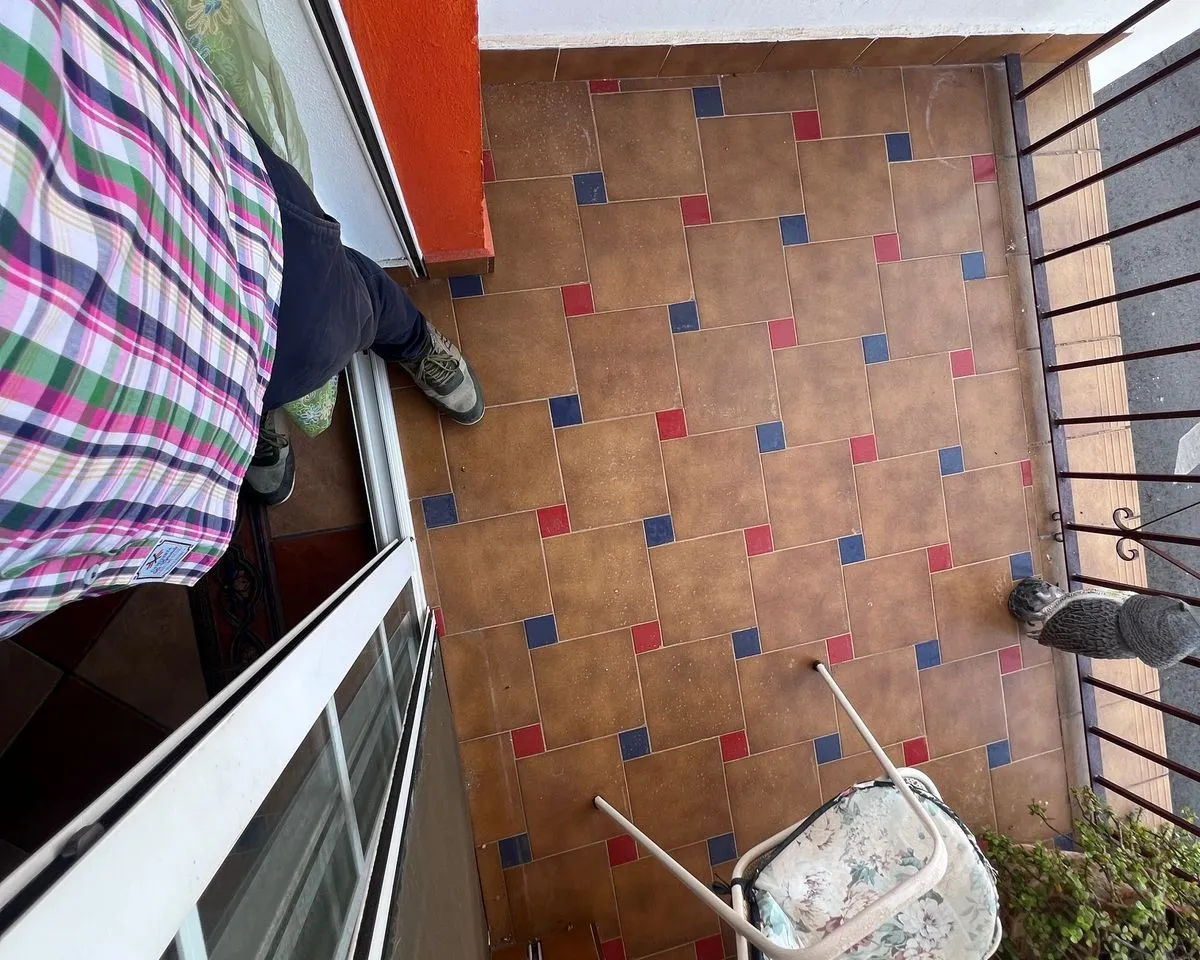 1d006df5-f923-4839-90d7-fea8d77442a2